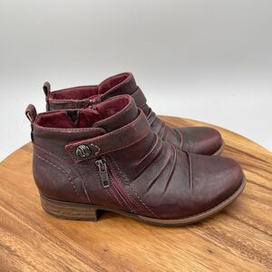 Earth Brook Garnet Boots Womens Size 7.5 B Red Leather Ankle Casual Comfort Shoe